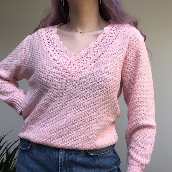 Vintage 80’s pink v-neck sweater size S - Picture 1 of 5
